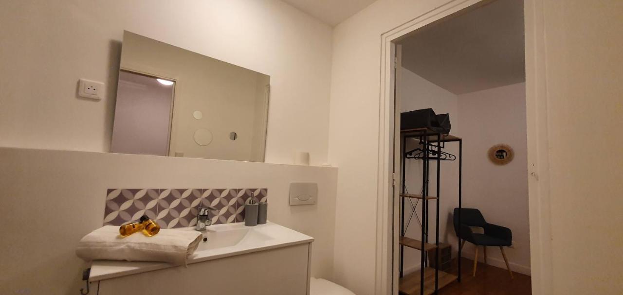 Studio Et Appartement A 2 Pas De La Cite Carcassonne Zewnętrze zdjęcie