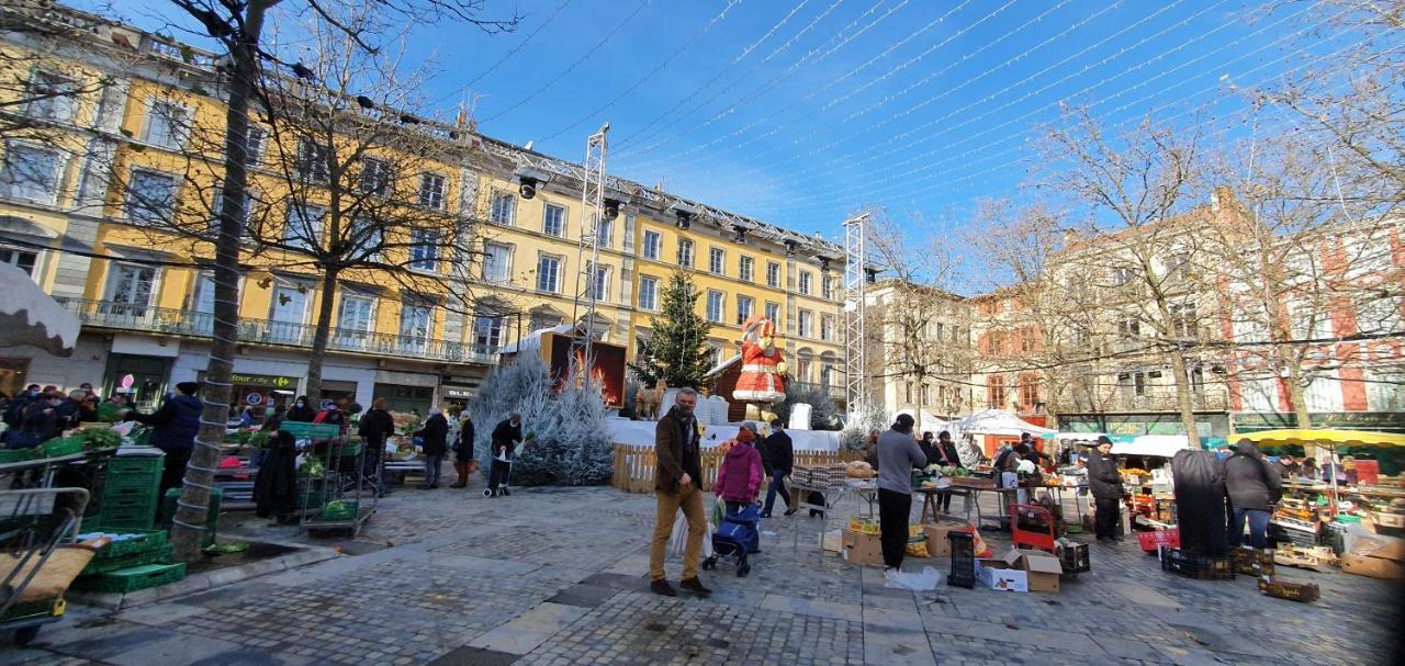Studio Et Appartement A 2 Pas De La Cite Carcassonne Zewnętrze zdjęcie